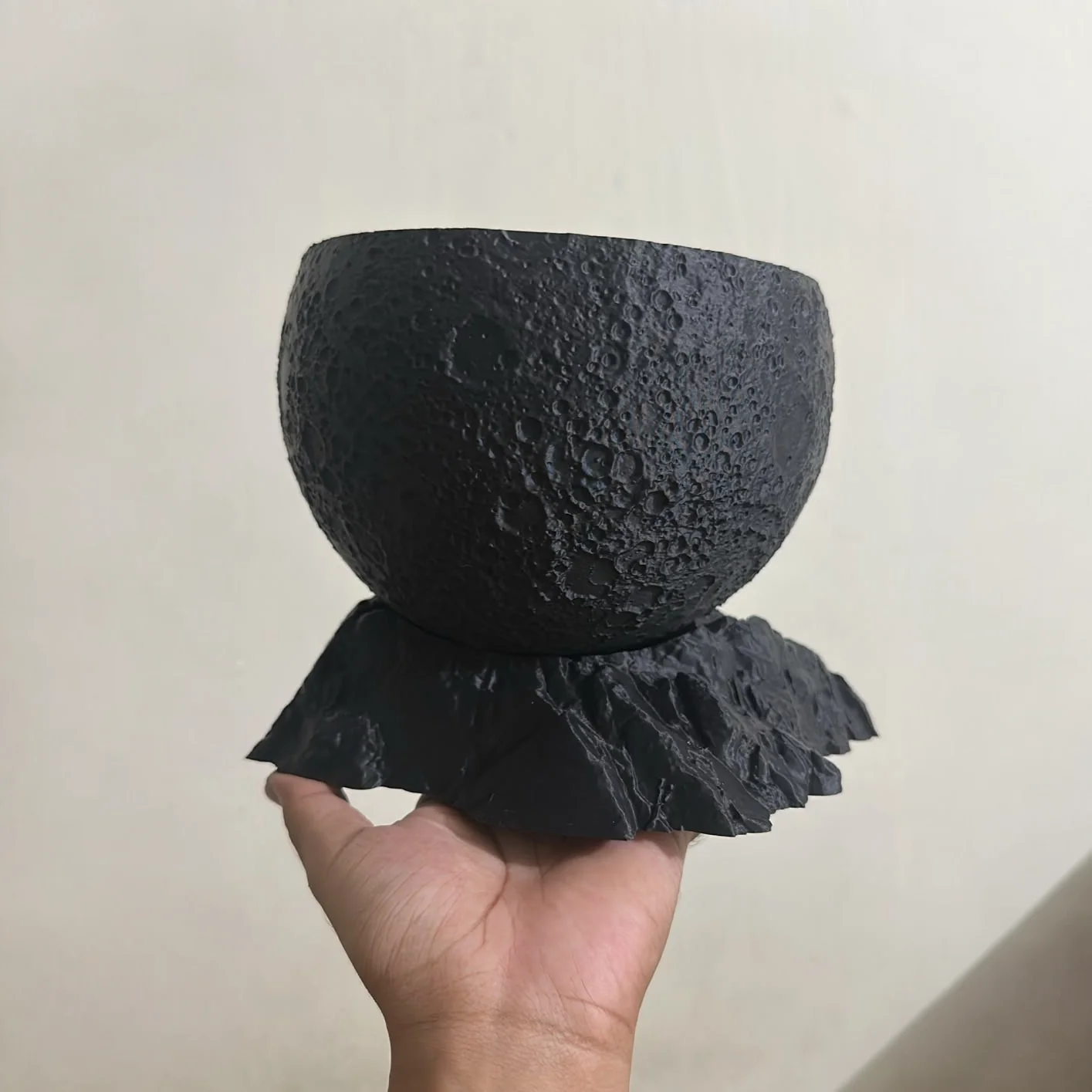 Orbit Planter Pot image 4